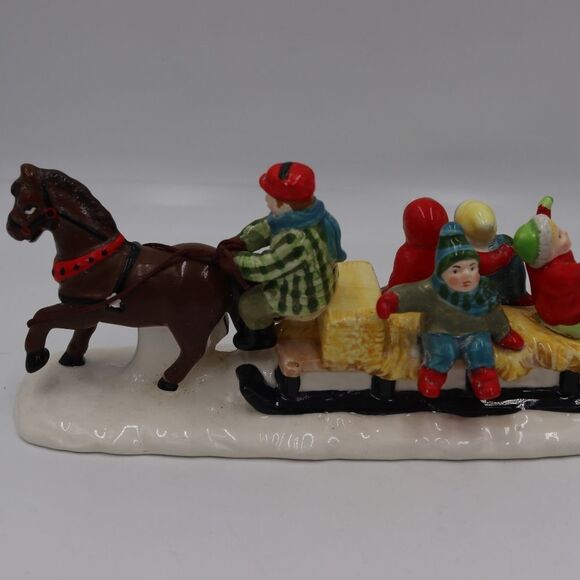 Department 56 1988 Sleigh Ride in the Snow Collectable Ceramic Figure - Picture 13 of 15